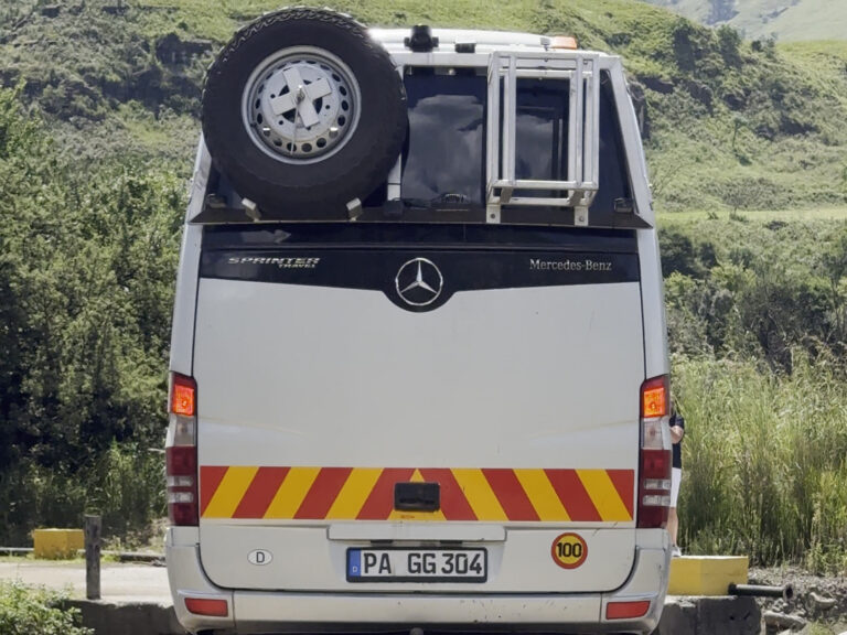 Mit Passauer Kennzeichen in den Drakensbergen (KwaZulu-Natal)